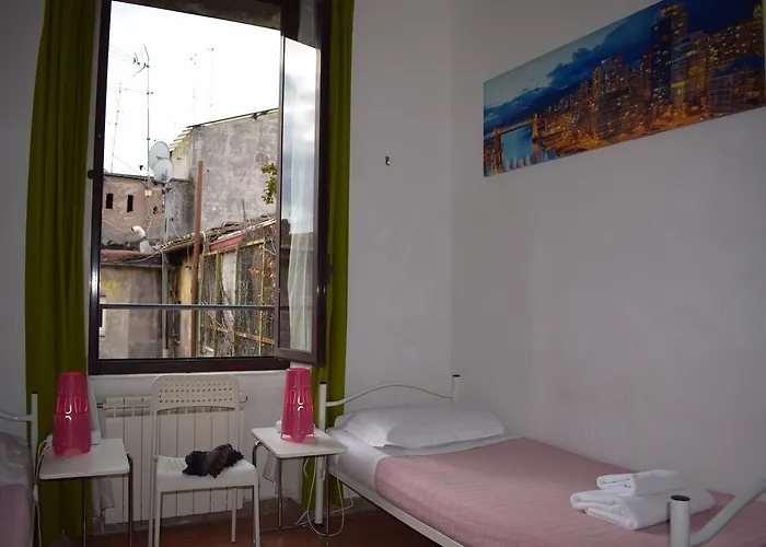 Guest house Rose Santamaria 3*